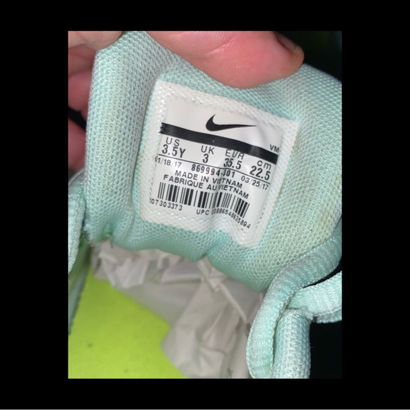 Nike Air Max 3 1/2 - Picture 3 of 3